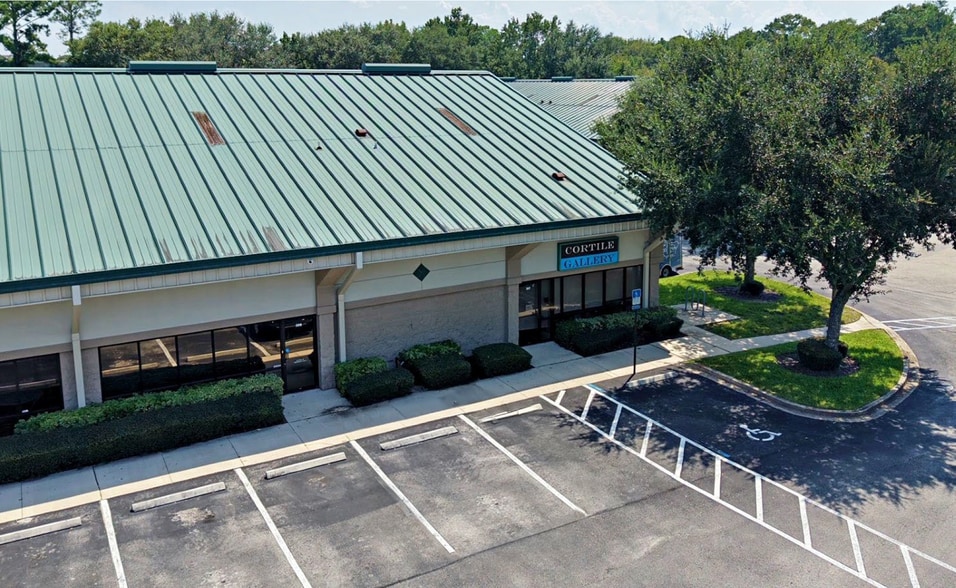 More Photos Of 3653 Regent Blvd, Jacksonville Flex For Sale