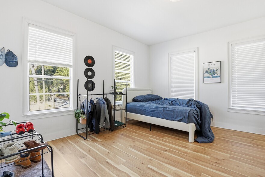 More Photos Of 521 W 37th St, Savannah Multifamily For Sale