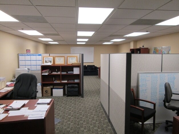 More Photos Of 16807 N Cave Creek Rd, Phoenix Warehouse For Sale