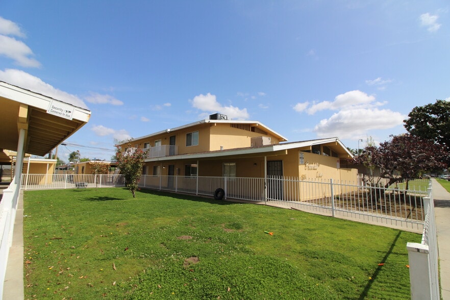 More Photos Of , Fresno Multifamily For Sale
