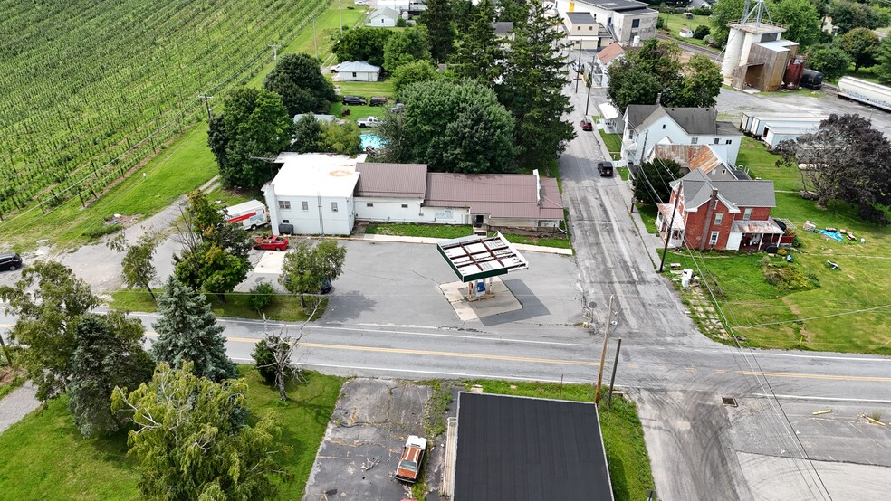 More Photos Of 115 Upper Bermudian Rd, Gardners Convenience Store For Sale