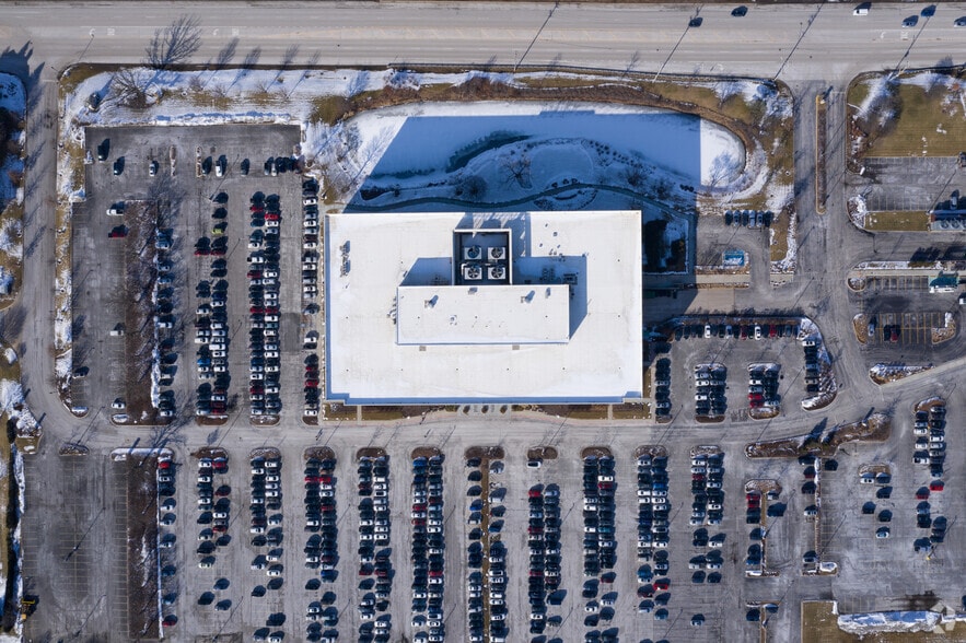 More Photos Of 1100 E Warrenville Rd, Naperville Unknown For Lease