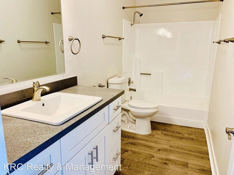 More Photos Of 532 Richmar Ave, San Marcos Apartments For Sale