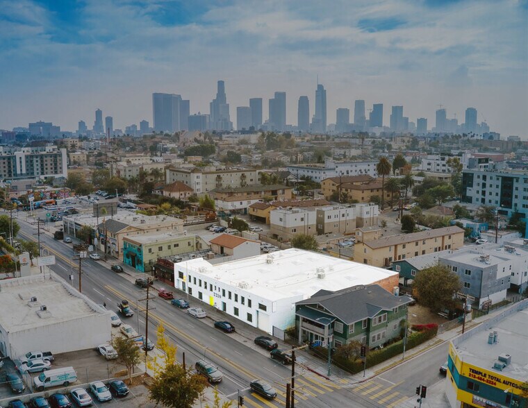 More Photos Of 2210 W Temple St, Los Angeles Warehouse For Sale