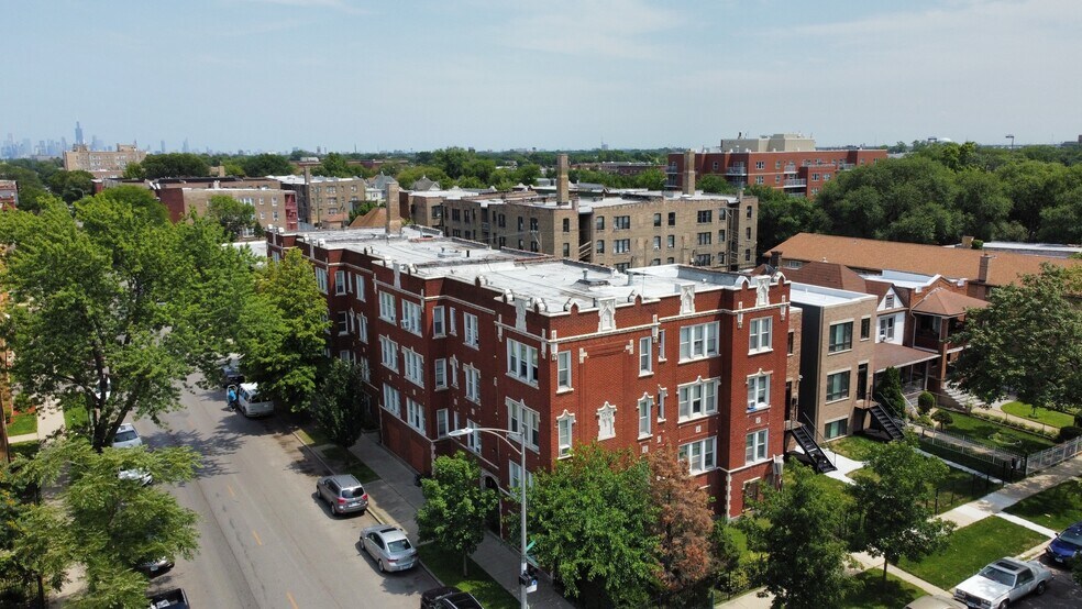 Primary Photo Of 5723-5735 W Washington Blvd, Chicago Apartments For Sale