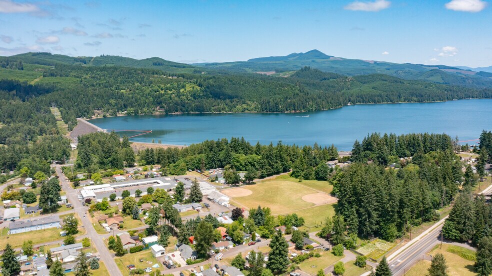 More Photos Of 4901 US-20, Sweet Home Land For Sale