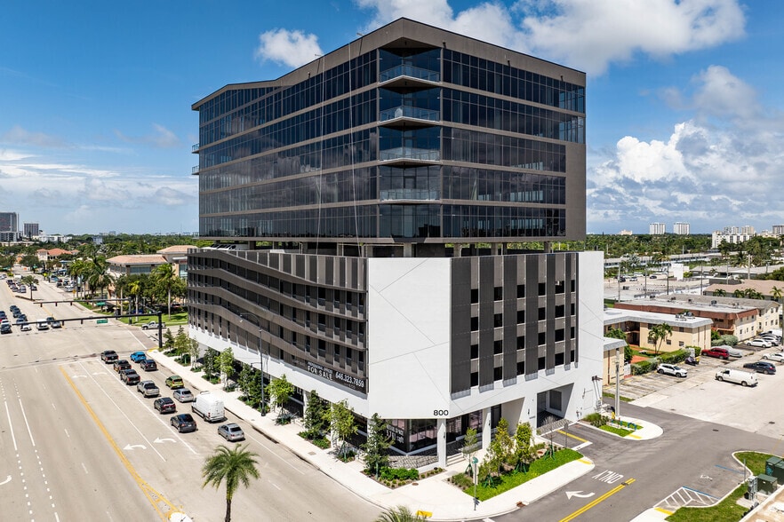 More Photos Of 800 N Federal Hwy, Hallandale Beach Medical For Sale