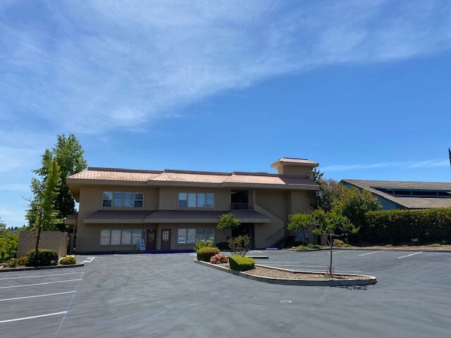 More Photos Of 1010 Camerado Dr, Cameron Park Office For Sale