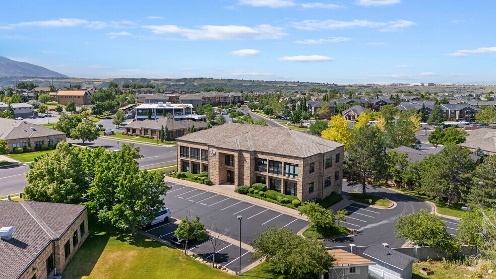 More Photos Of 1480 E Ridgeline Dr, Ogden Office For Sale