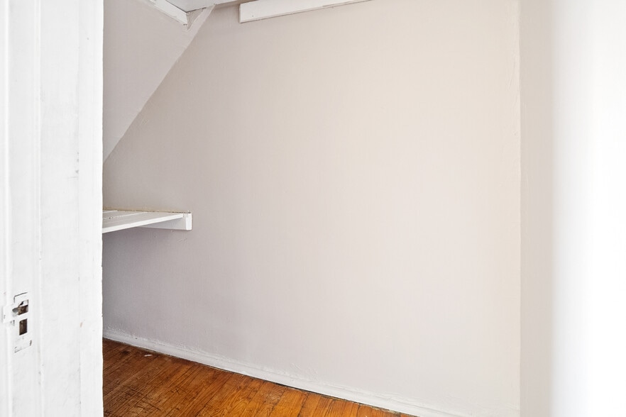 More Photos Of 5027 Chippewa St, Saint Louis Multifamily For Sale