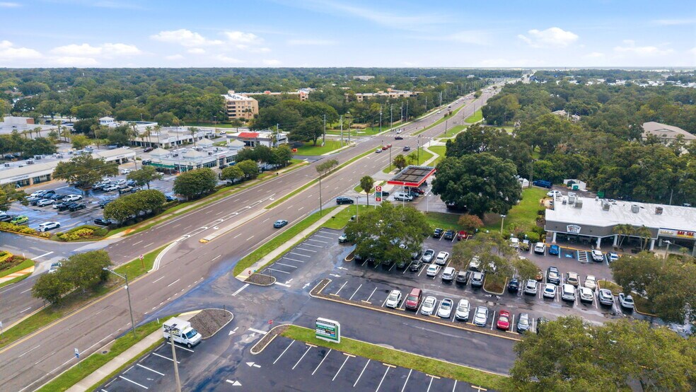 More Photos Of 2519 N McMullen Booth Rd, Clearwater Freestanding For Lease