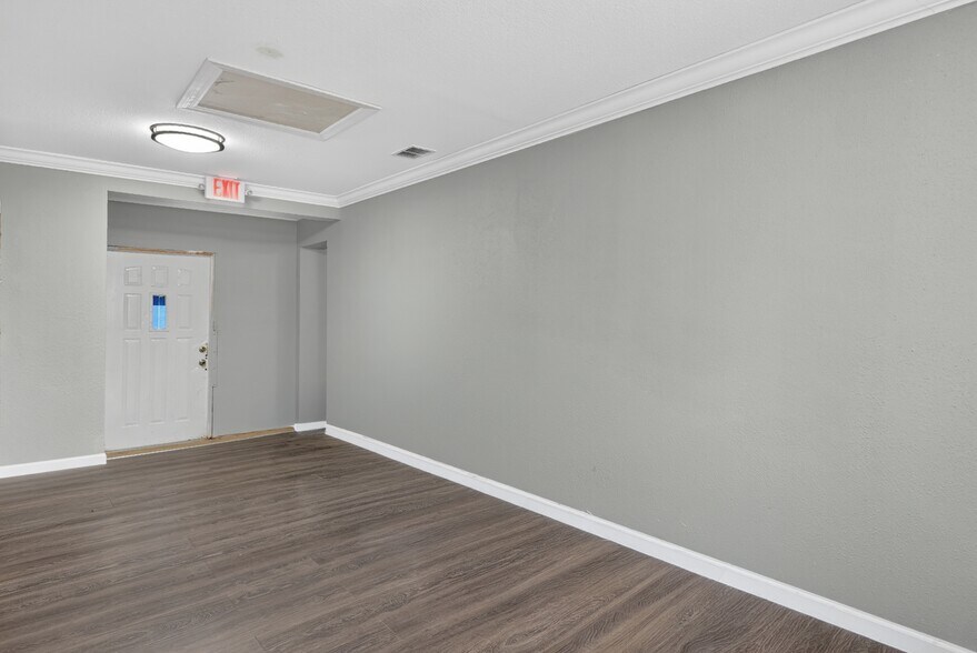 More Photos Of 5425 SE 111th St, Belleview Office For Sale