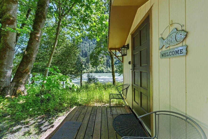 More Photos Of 24828 State Highway 38, Elkton Trailer Camper Park For Sale