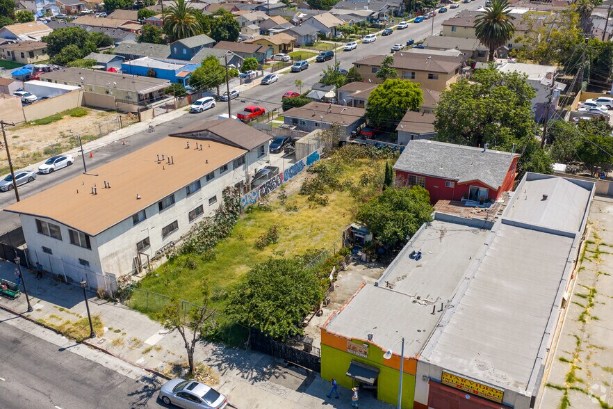 More Photos Of 8304 S Broadway, Los Angeles Land For Sale