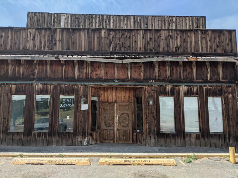 More Photos Of 501 1st Ave, Culver Storefront Retail Residential For Sale