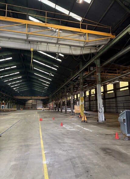 More Photos Of 1301-1345 E Lexington Ave, Pomona Warehouse For Sale