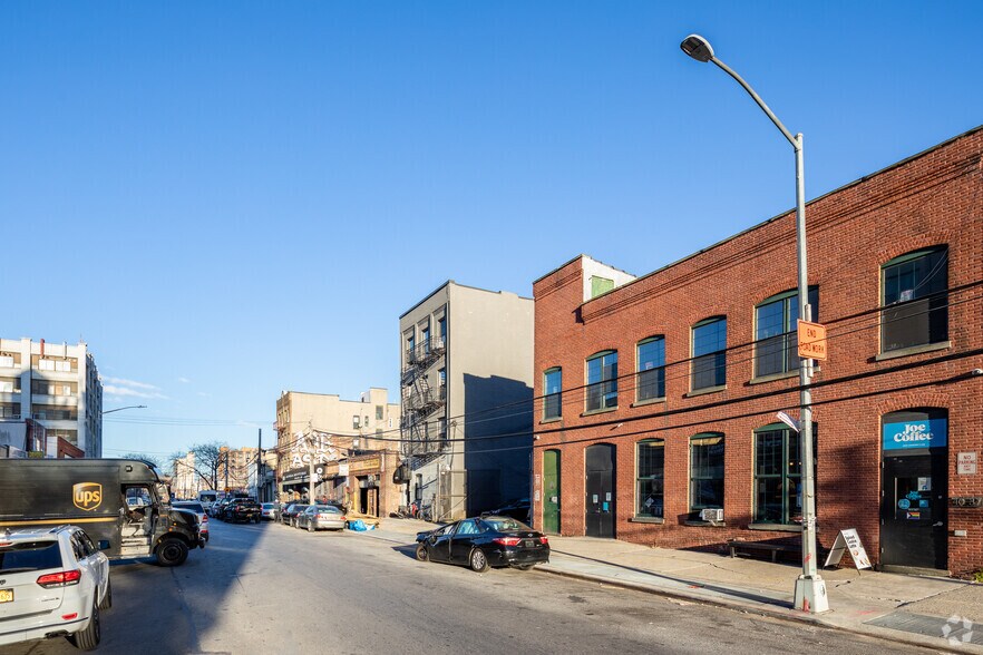 More Photos Of 4029 23rd St, Long Island City Multifamily For Sale