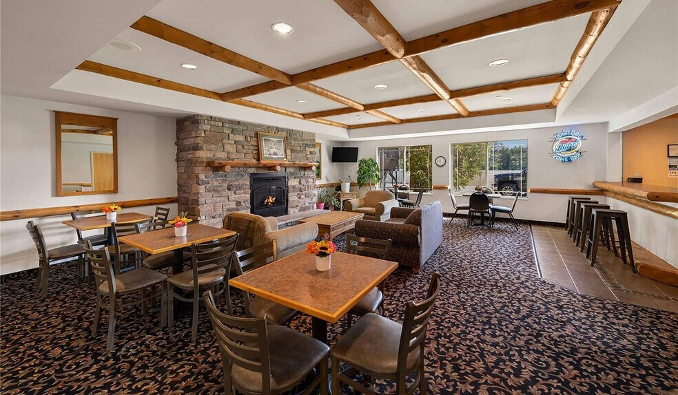 More Photos Of 1738 Comfort Dr, Tomahawk Hotel For Sale