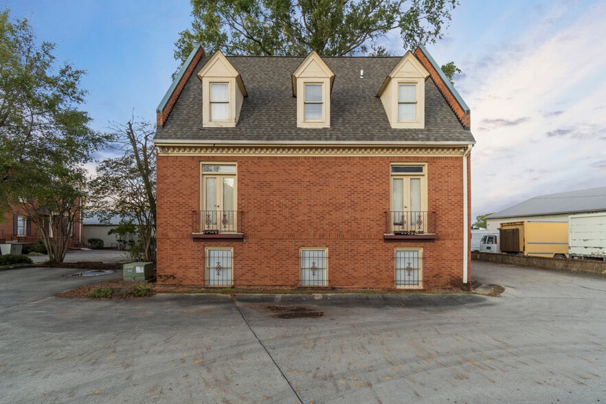 More Photos Of 540 St Andrews Rd, Columbia Office For Lease