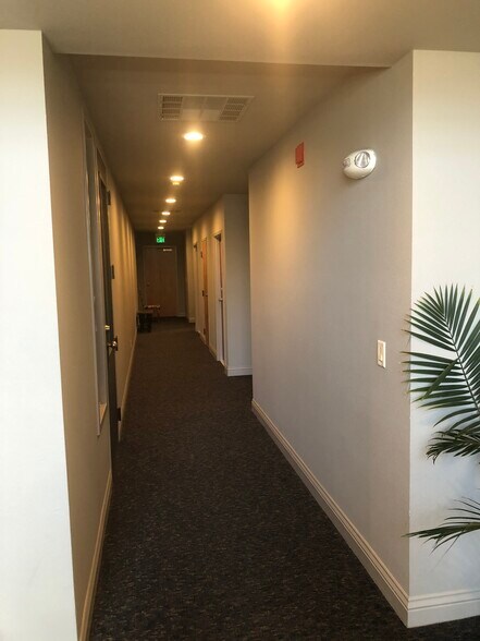 More Photos Of 499 W Plumb Ln, Reno Office For Sale
