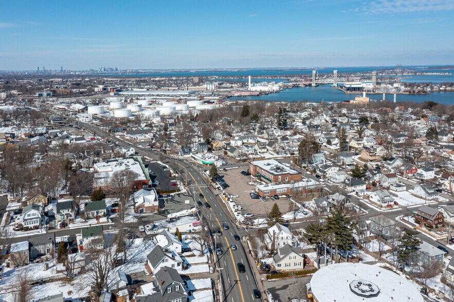 More Photos Of 197 Quincy Ave, Braintree Office For Sale
