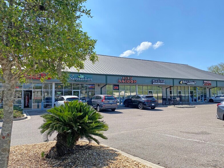 More Photos Of 3503 Kernan Blvd S, Jacksonville Unknown For Lease
