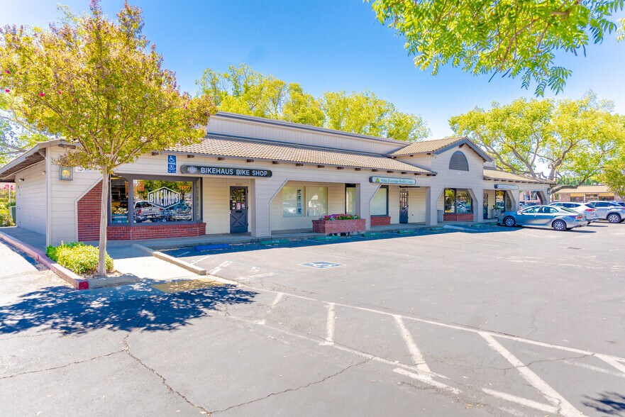 More Photos Of 9665-9675 Elk Grove Florin Rd, Elk Grove Unknown For Lease