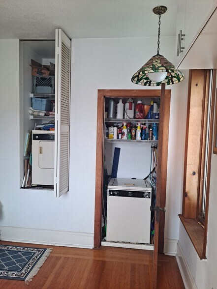 More Photos Of 1818-1820 Winhurst St, Pittsburgh Apartments For Sale