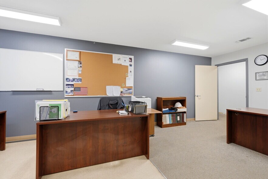 More Photos Of 1260 Buttonwillow Ave, Reedley Warehouse For Sale