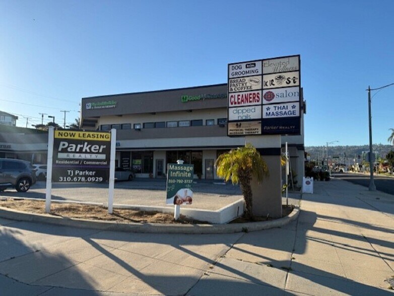More Photos Of 1300 S Pacific Coast Hwy, Redondo Beach General Retail For Sale