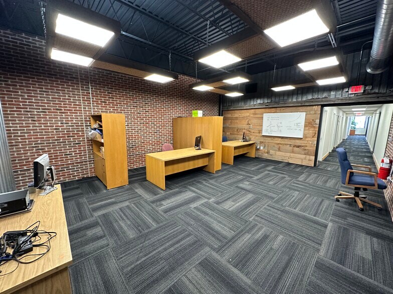 More Photos Of 5460 Muddy Creek Rd, Green Township Warehouse For Sale