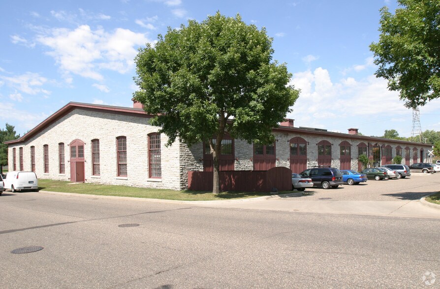 More Photos Of 23 Empire Dr, Saint Paul Office For Lease