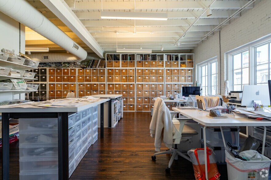 More Photos Of 2537 Broad Ave, Memphis Storefront For Sale