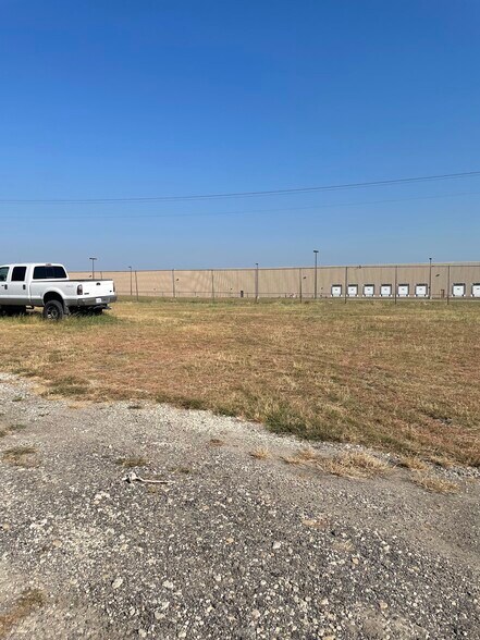 More Photos Of 2300 S Business 45, Corsicana Land For Sale