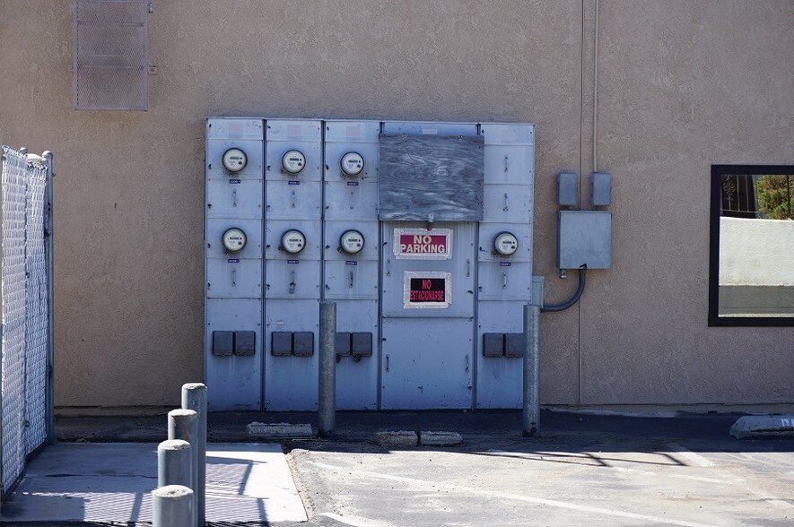 More Photos Of 18056 Wika Rd, Apple Valley Medical For Lease