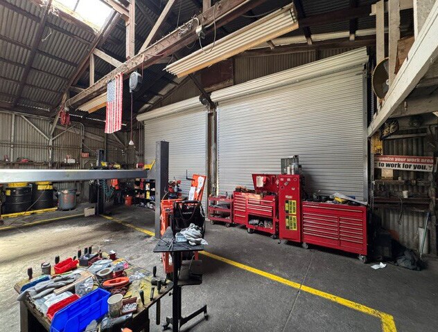 More Photos Of 680-686 E Lockeford St and 925 E Victor Rd, Lodi Distribution For Sale
