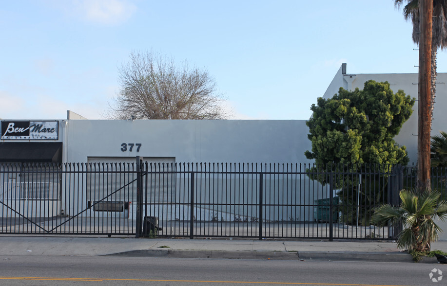 Primary Photo Of 353-361 E Jefferson Blvd, Los Angeles Warehouse For Lease