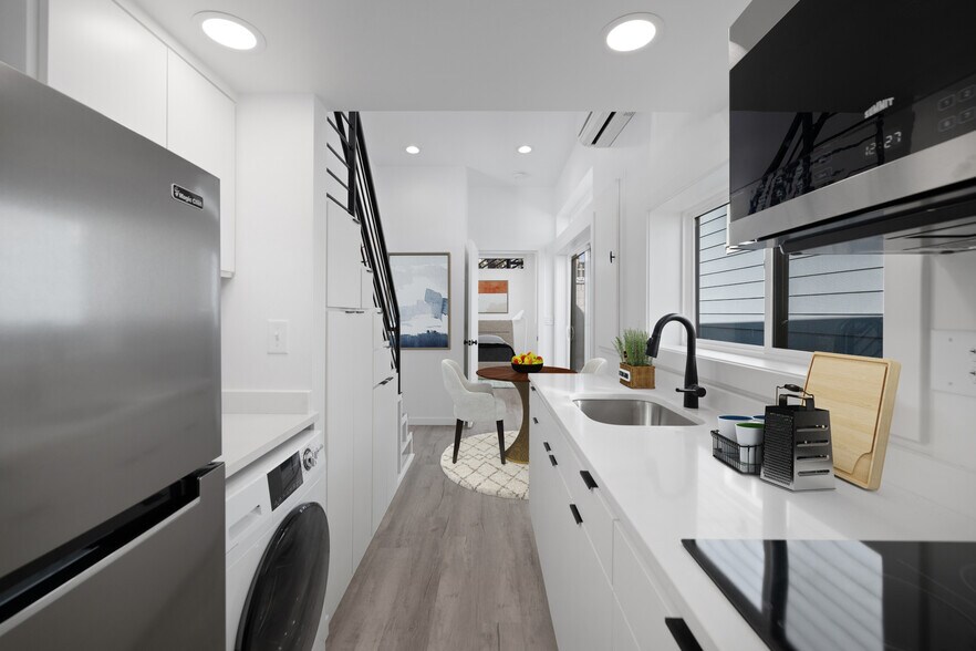More Photos Of 3672 Percy St, Los Angeles Apartments For Sale