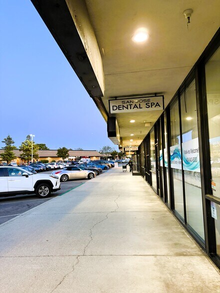 More Photos Of 470-480 Blossom Hill Rd, San Jose Unknown For Lease