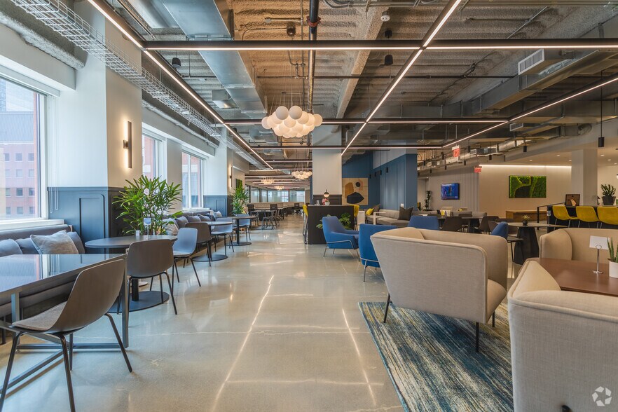 More Photos Of 115 Myrtle Ave, Brooklyn Office For Lease