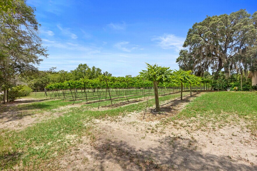 More Photos Of 1056 Reynolds Rd, De Leon Springs Specialty For Sale