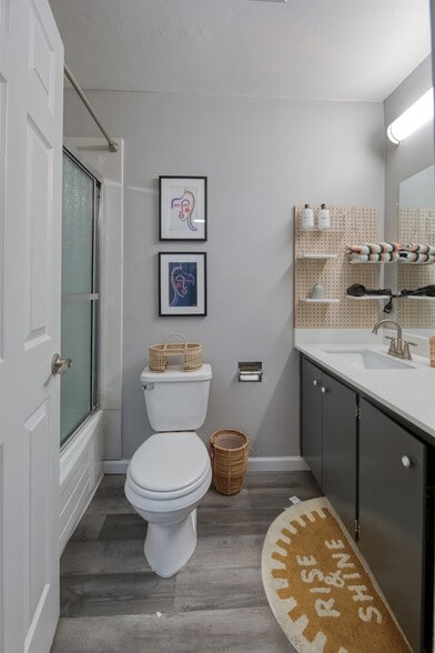 More Photos Of 1709 Shattuck Ave, Berkeley Apartments For Sale