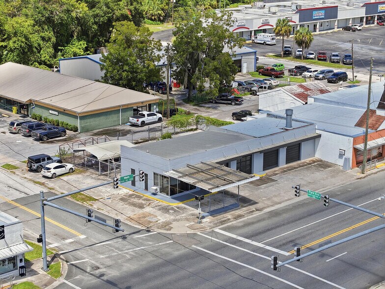 More Photos Of 10 N Main St, Chiefland Service Station For Sale
