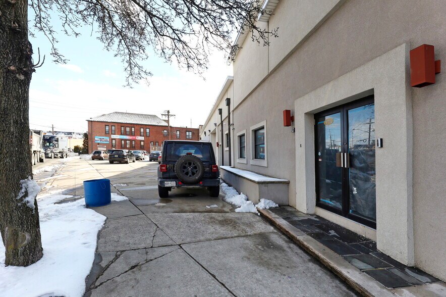 More Photos Of 174 Main Ave, Wallington Warehouse For Sale