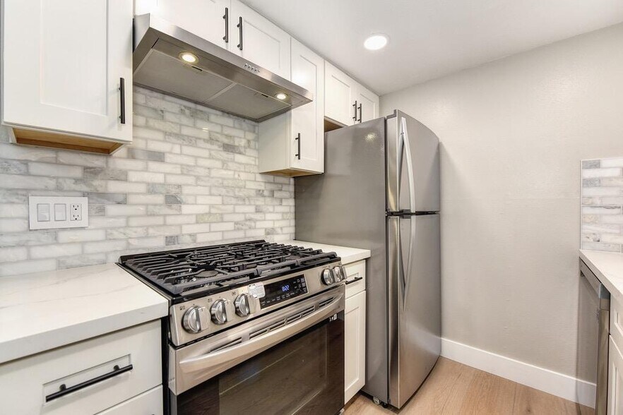 More Photos Of 5372 Garfield Ave, Sacramento Apartments For Sale