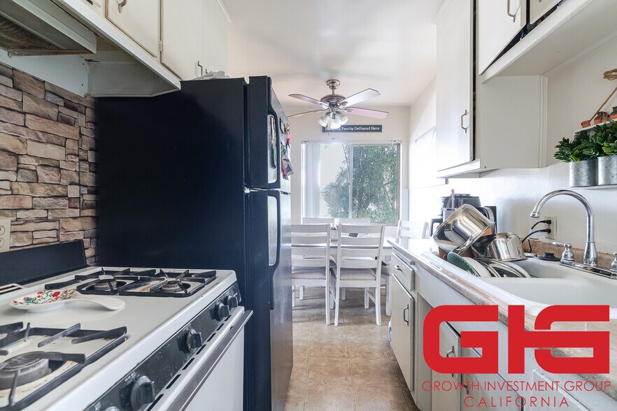 More Photos Of 1757 E Villa St, Pasadena Apartments For Sale