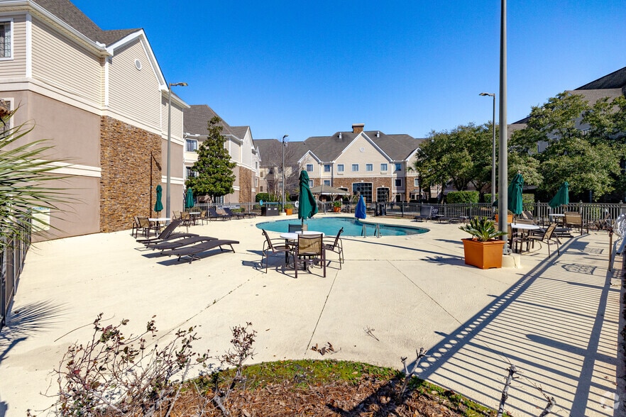 More Photos Of 303 Fantasy Harbour Blvd, Myrtle Beach Hotel For Sale