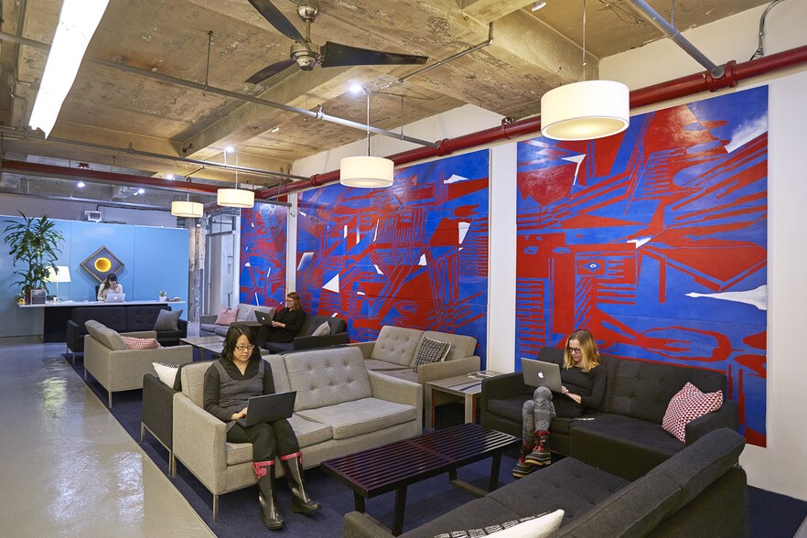 More Photos Of 33 Nassau Ave, Brooklyn Coworking Space