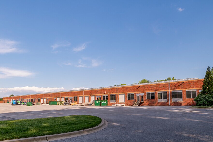 More Photos Of 513 Progress Dr, Linthicum Unknown For Lease