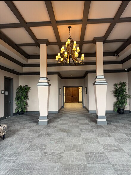 More Photos Of 502 Court St, Utica Office Residential For Lease